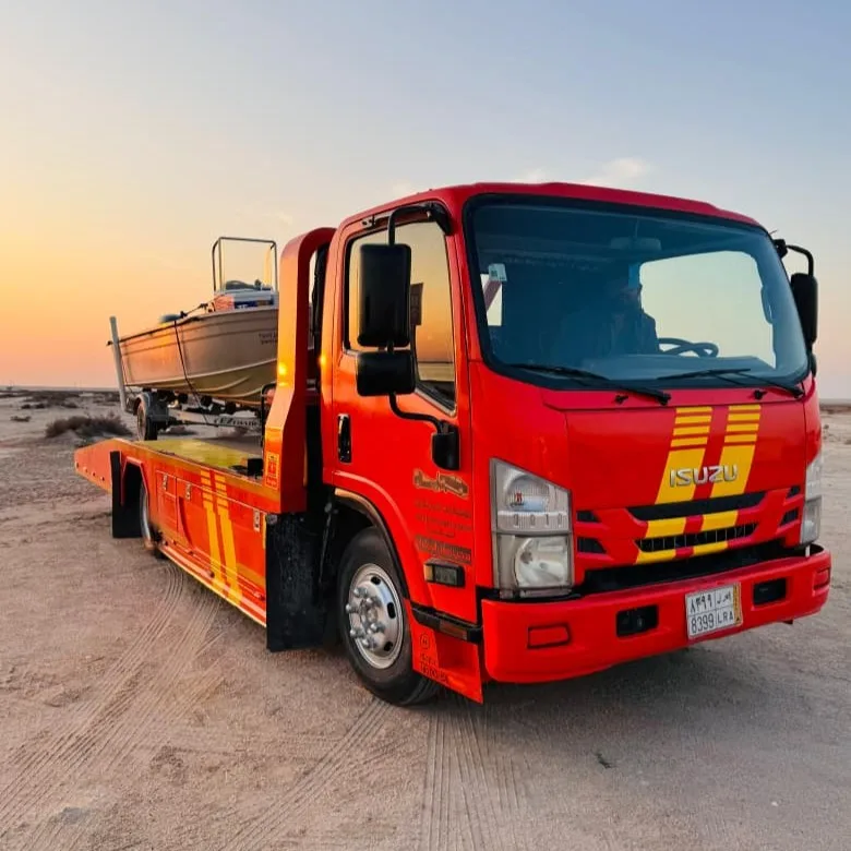 سطحه النعيريه-boat-towing-on-beach
